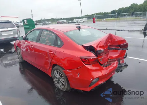 2024 Kia Forte Lxs из США, поврежденный, VIN 3KPF24AD0RE818314